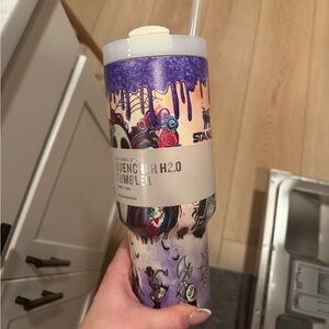 Stanley Quencher 40oz H2.0 Tumbler - Nightmare before Christmas